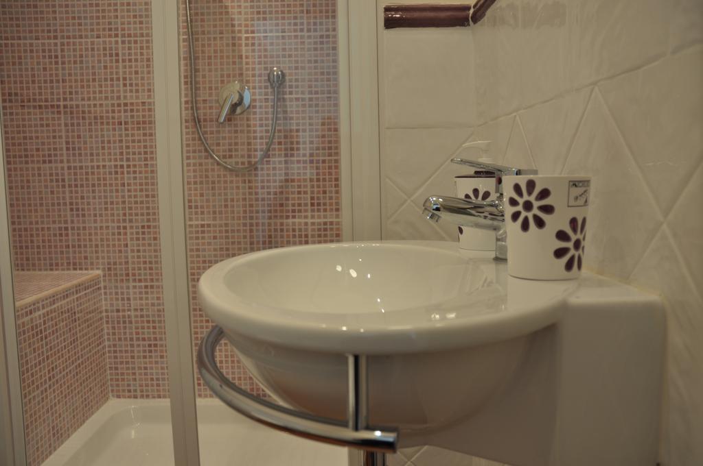 Le Stanze Di Rebecca Bed & Breakfast Roma Cameră foto